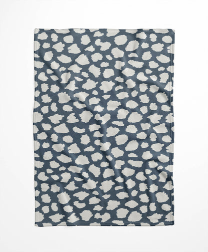 Animal Spot Velveteen Fleece Blanket