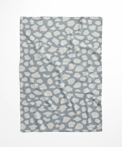Animal Spot Velveteen Fleece Blanket