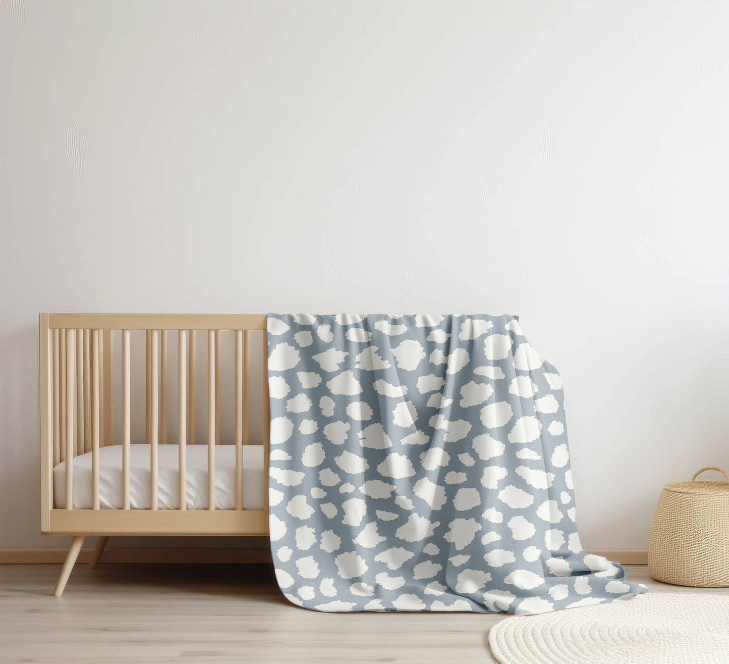 Animal Spot Velveteen Fleece Blanket