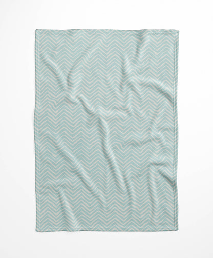 Chevron Snug Velveteen Fleece Blanket