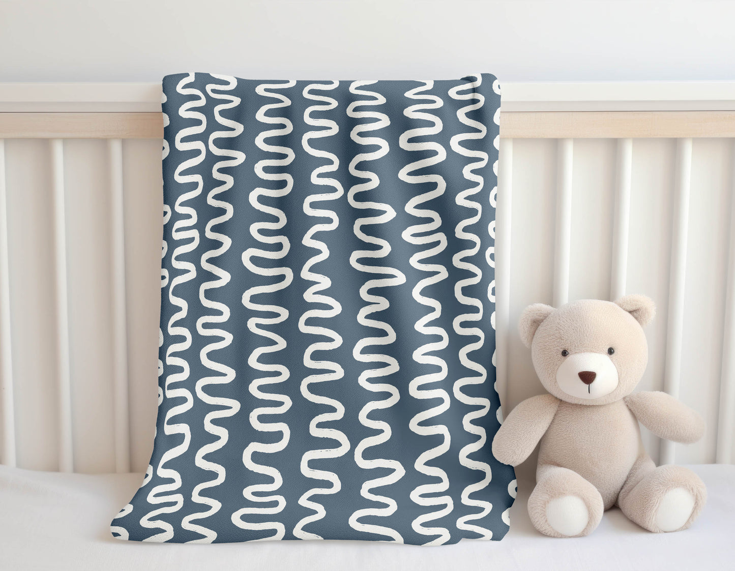 Wiggle Stripe Velveteen Fleece Blanket