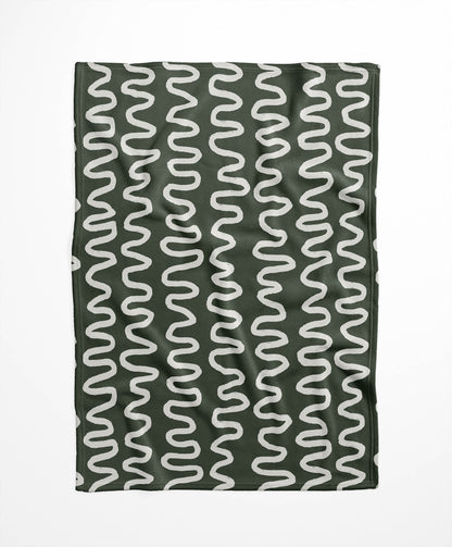 Wiggle Stripe Velveteen Fleece Blanket