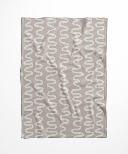 Wiggle Stripe Velveteen Fleece Blanket