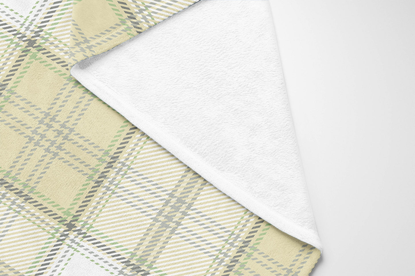 Bully Plaid Velveteen Fleece Blanket