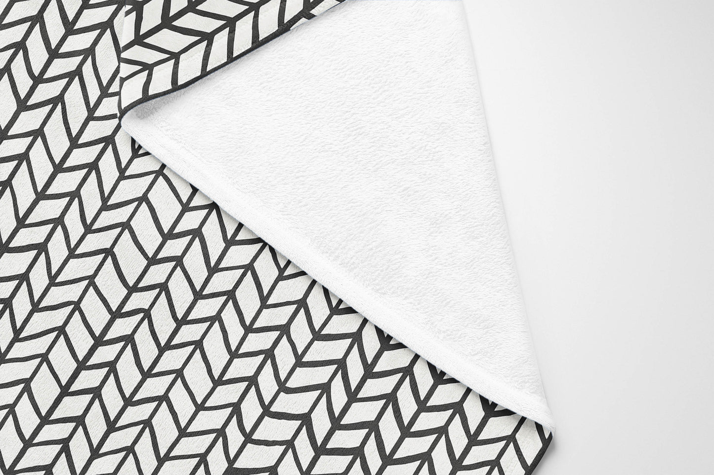 Chevron Feather Velveteen Fleece Blanket