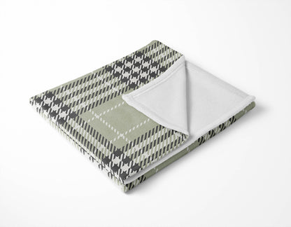 Christopher Plaid Velveteen Fleece Blanket