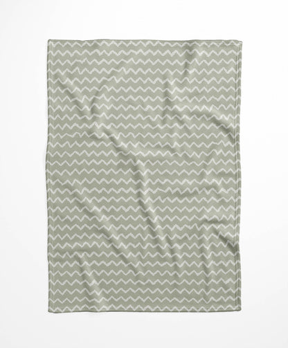 Chevron Wave Velveteen Fleece Blanket