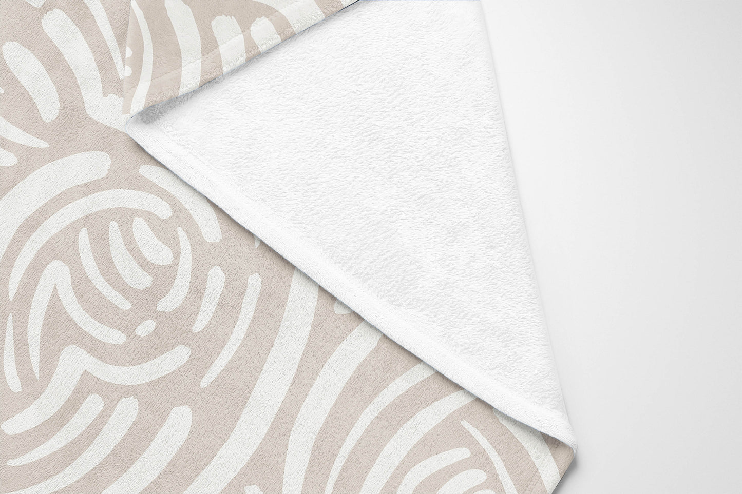 Cozy Swirl Velveteen Fleece Blanket