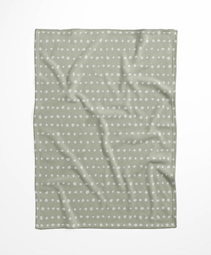 Dot Row Velveteen Fleece Blanket