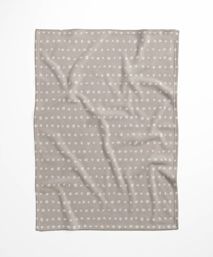 Dot Row Velveteen Fleece Blanket