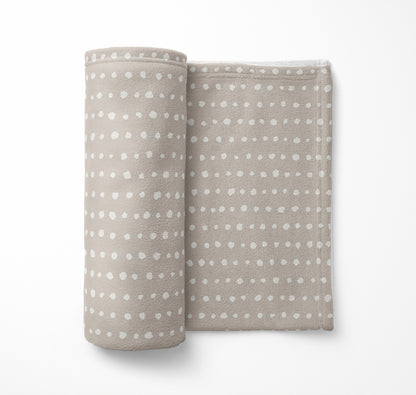 Dot Row Velveteen Fleece Blanket
