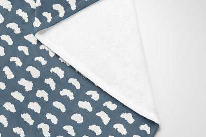 Gio Velveteen Fleece Blanket