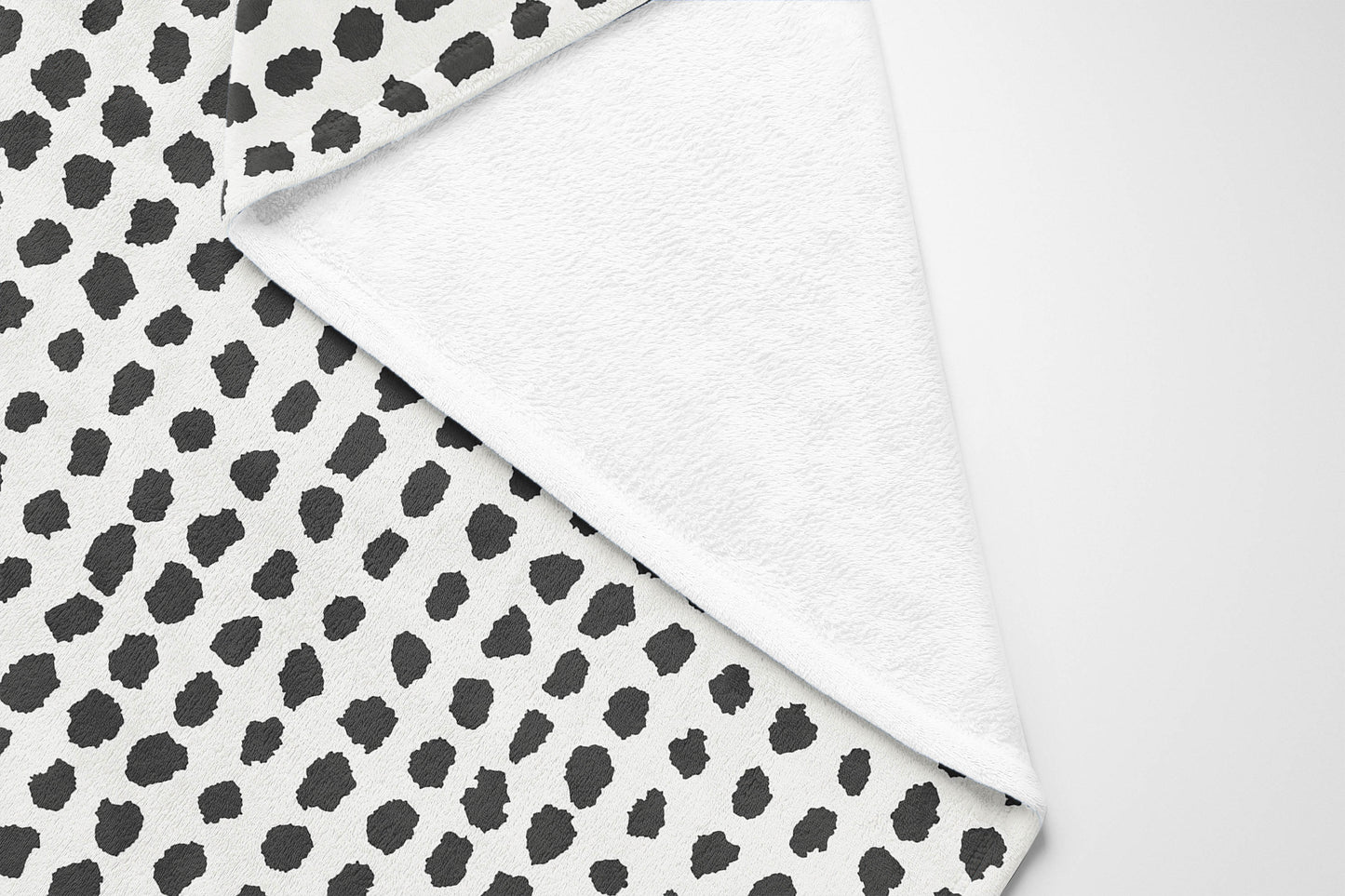 Grunge Row Velveteen Fleece Blanket