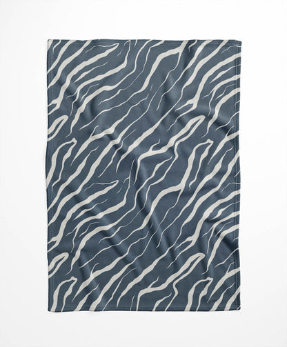 Lush Cracks Velveteen Fleece Blanket