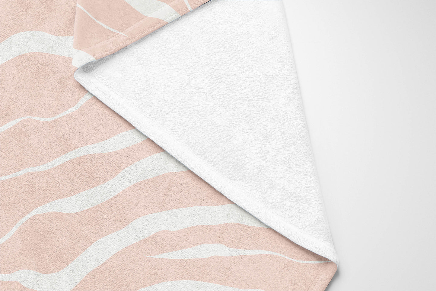 Lush Cracks Velveteen Fleece Blanket