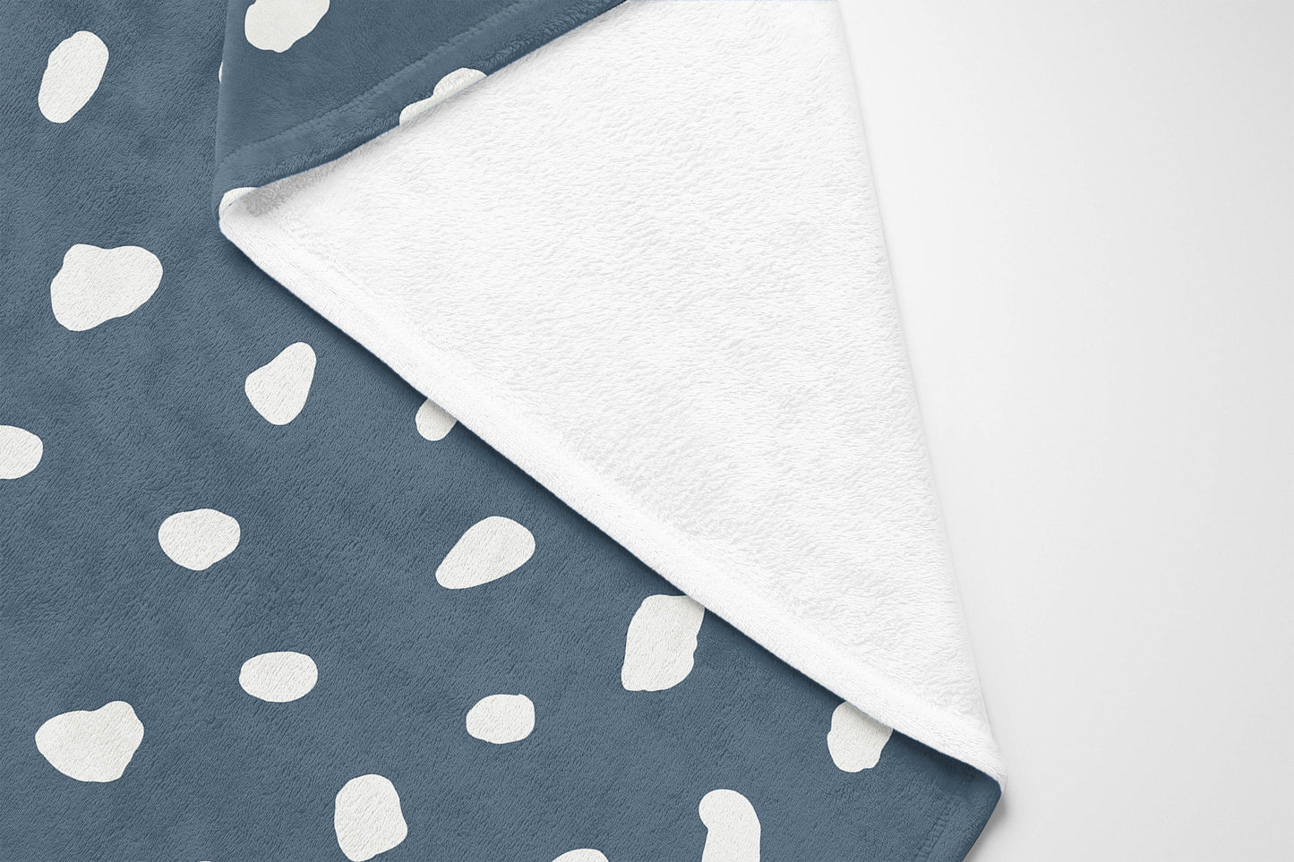 Paint Drop Velveteen Fleece Blanket