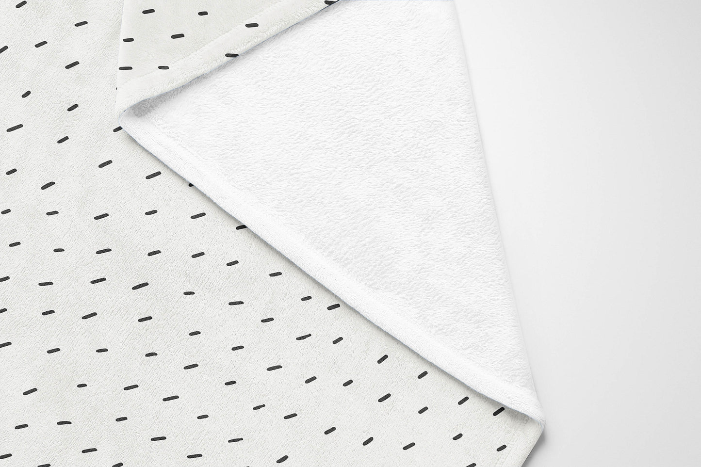 Paulie Velveteen Fleece Blanket