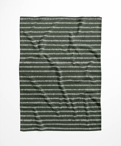 Scatter Row Velveteen Fleece Blanket