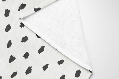 Splat Point Velveteen Fleece Blanket